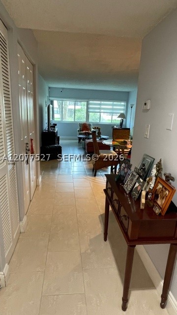 100 Lakeview Dr 103 Property Photo 12