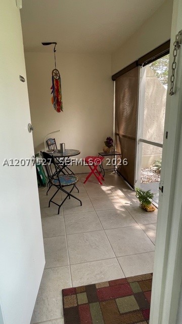 100 Lakeview Dr 103 Property Photo 16