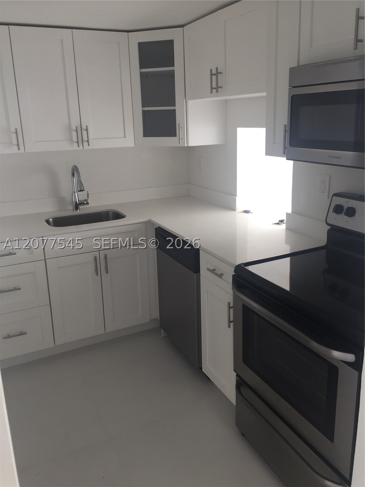 6900 Bay Dr 5a Property Photo 5