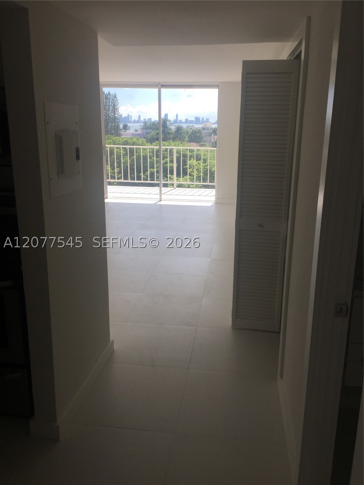 6900 Bay Dr 5a Property Photo 7