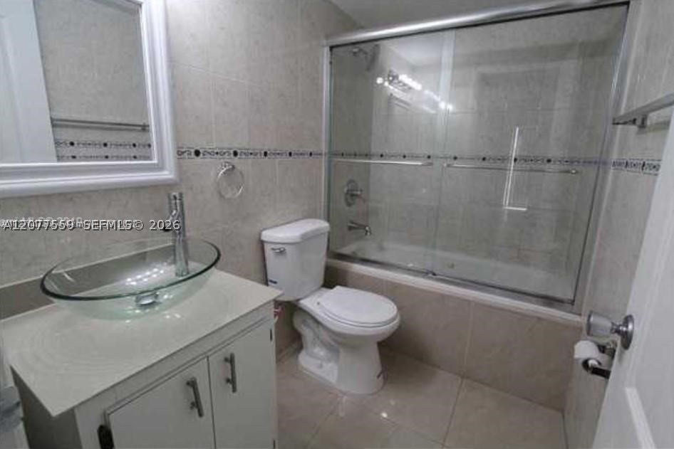5775 W 20th Ave 406 Property Photo 4