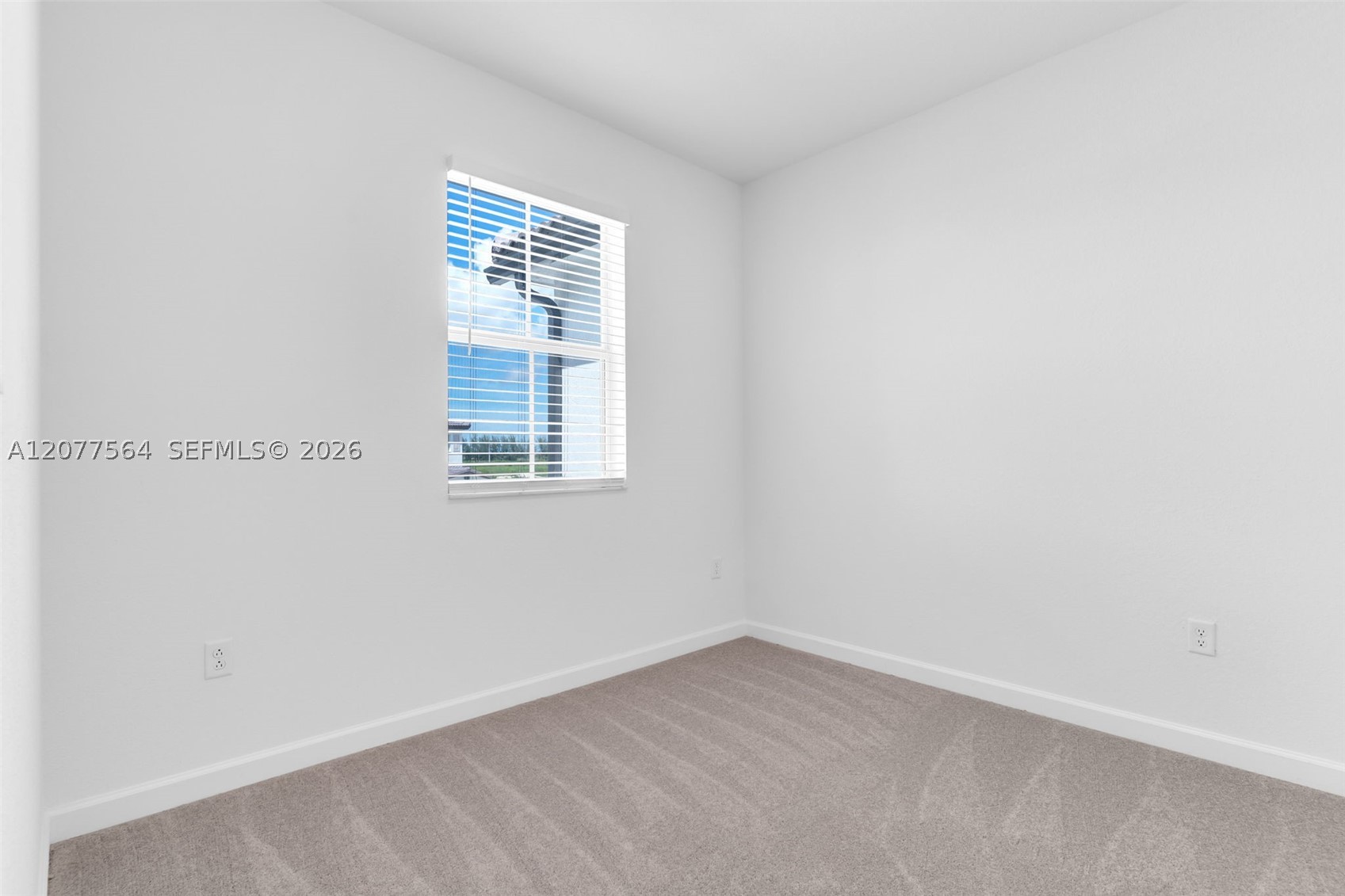 2660 Se 28th St Property Photo 20