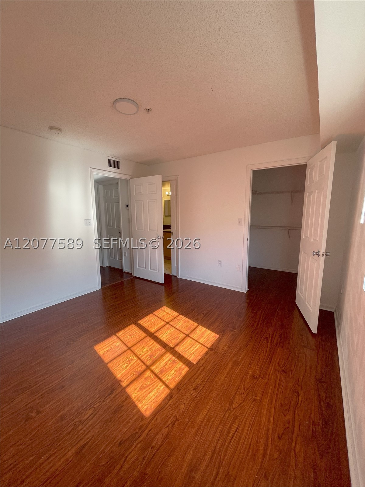 2831 Ne 185th St 603 Property Photo 15