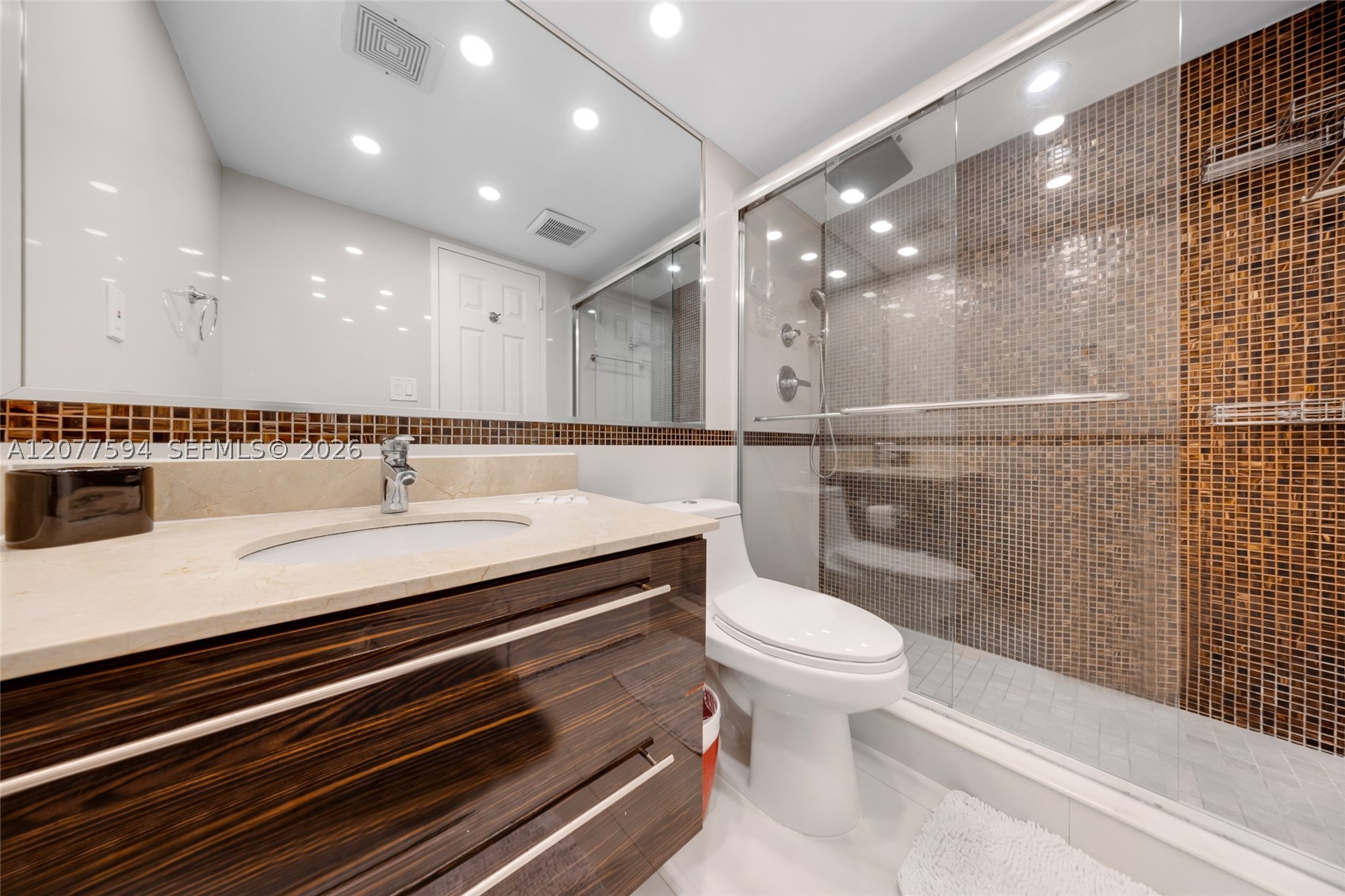 3901 S Ocean Dr 9j Property Photo 16