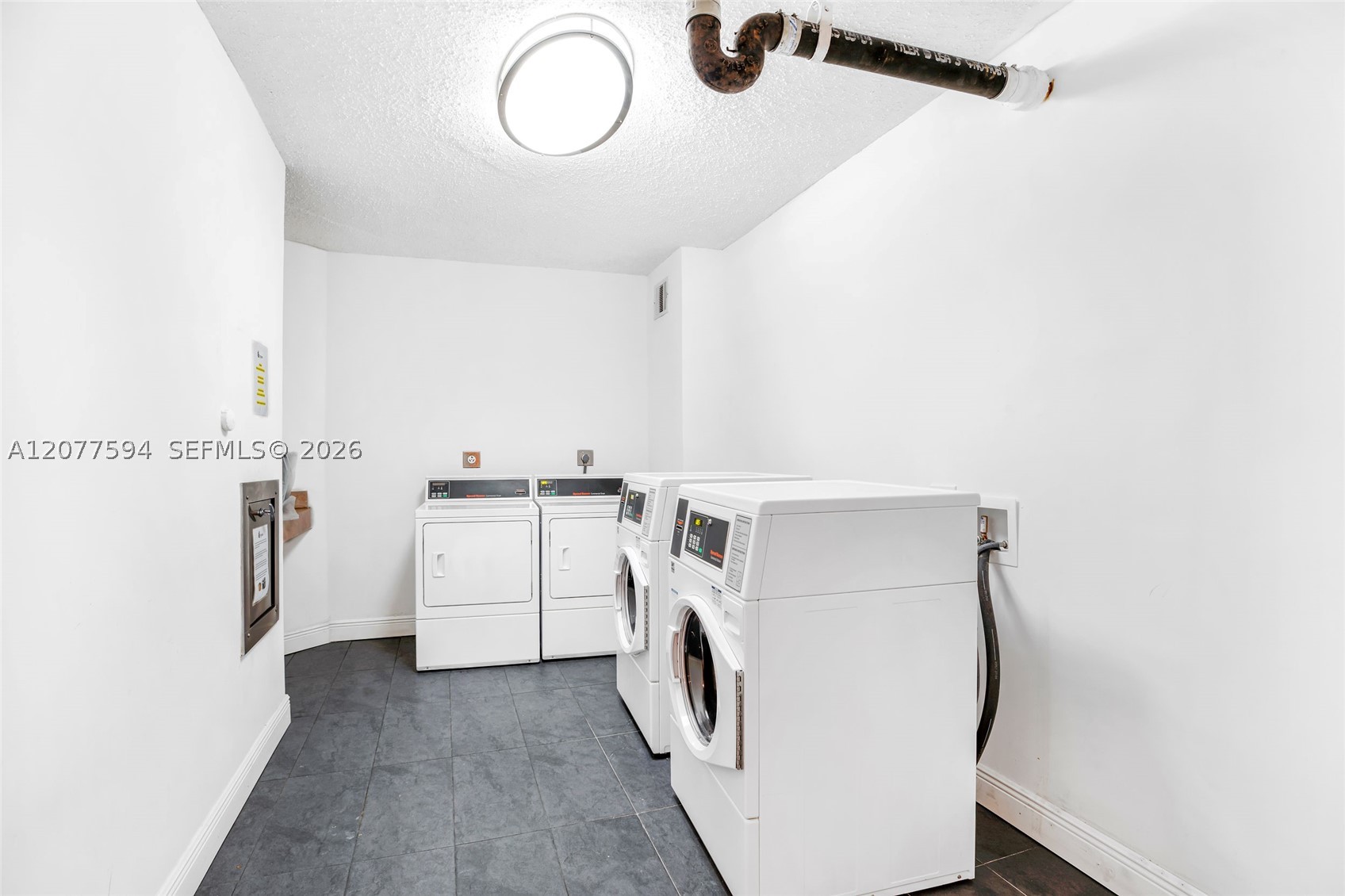 3901 S Ocean Dr 9j Property Photo 26