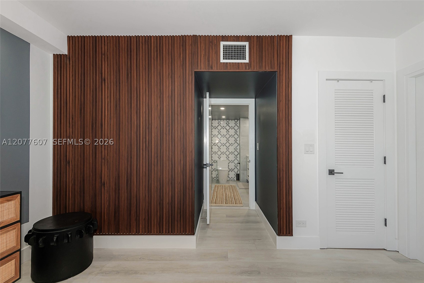 2301 Collins Ave 1134 Property Photo 21