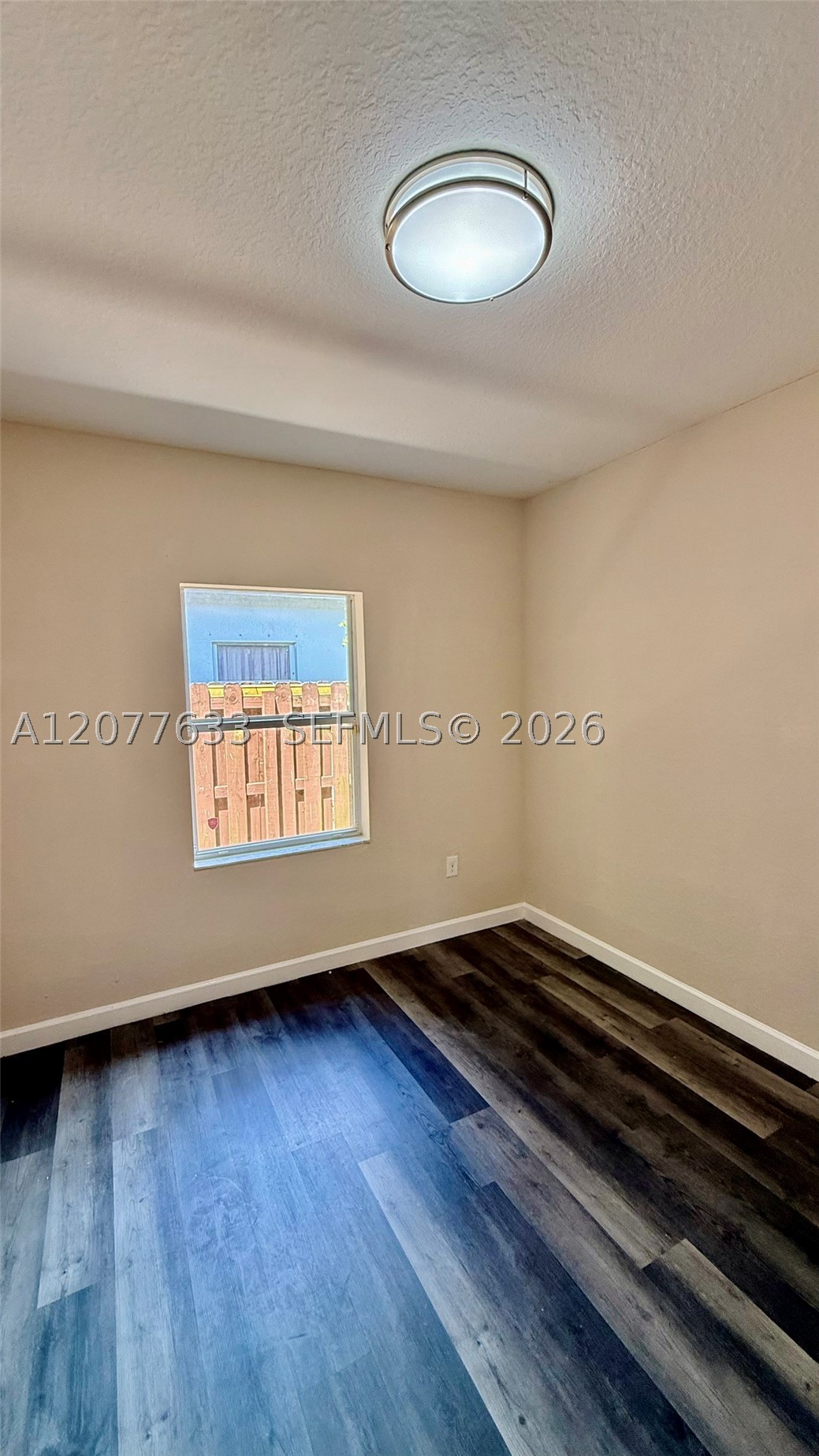 2364 Ne 4th St 2364 Property Photo 12