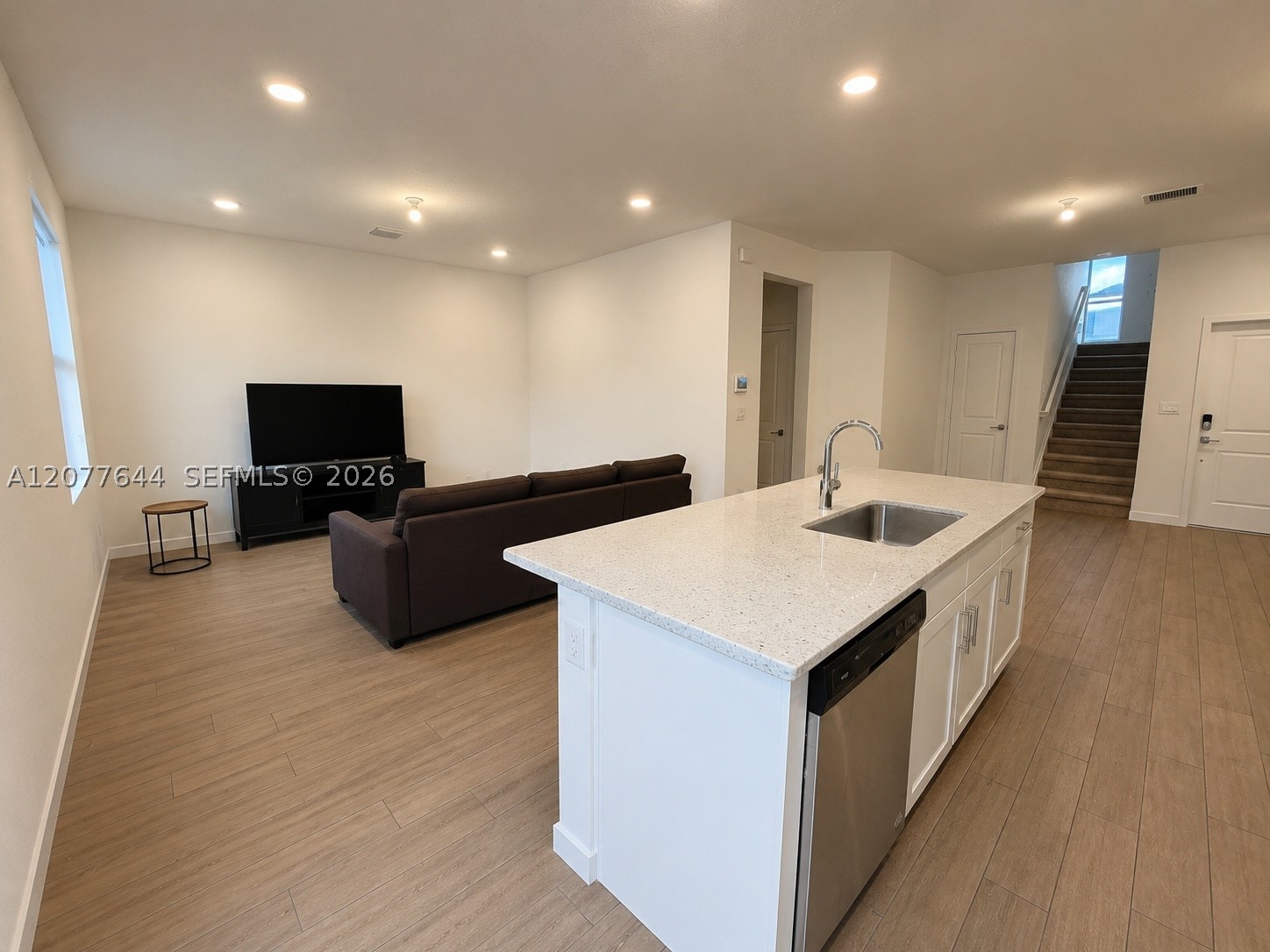 1763 Se 8th Ter 0 Property Photo 6