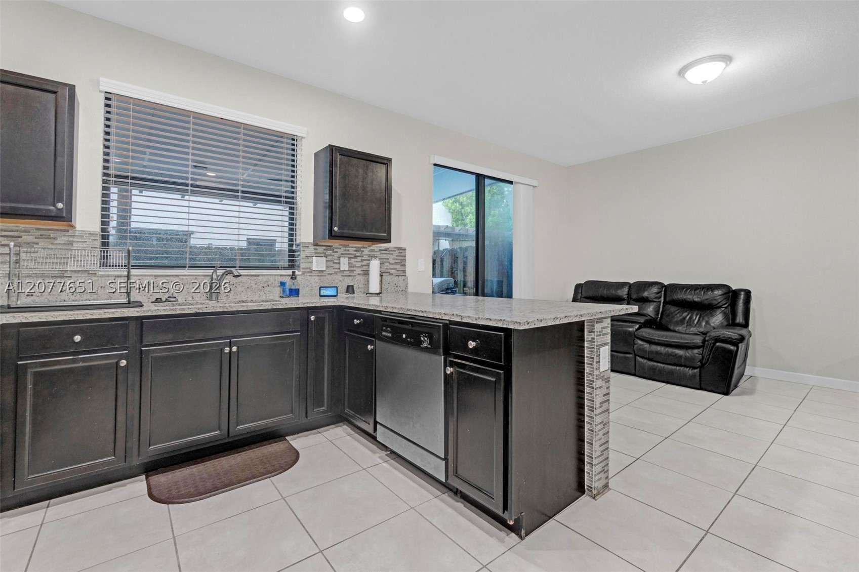 11413 Sw 253 St Property Photo 6