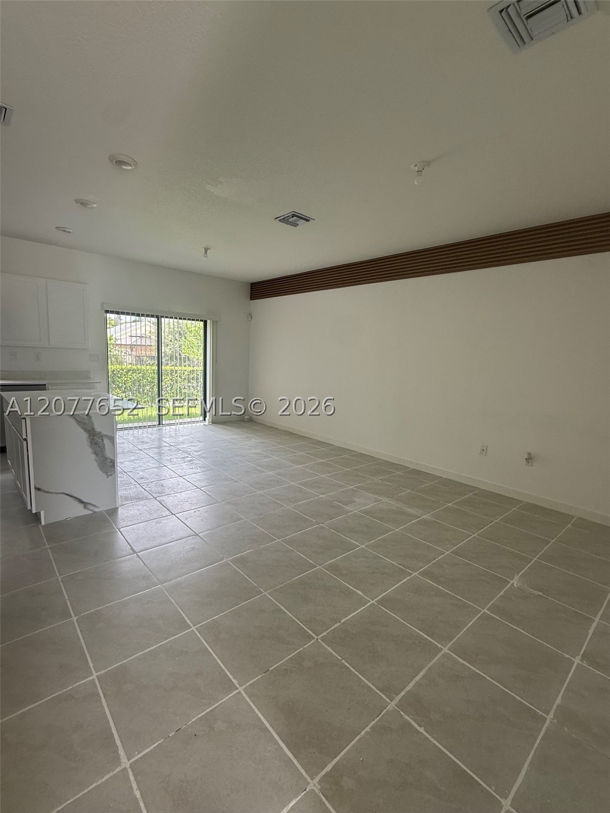 813 Sw 11th Ter 0 Property Photo 2