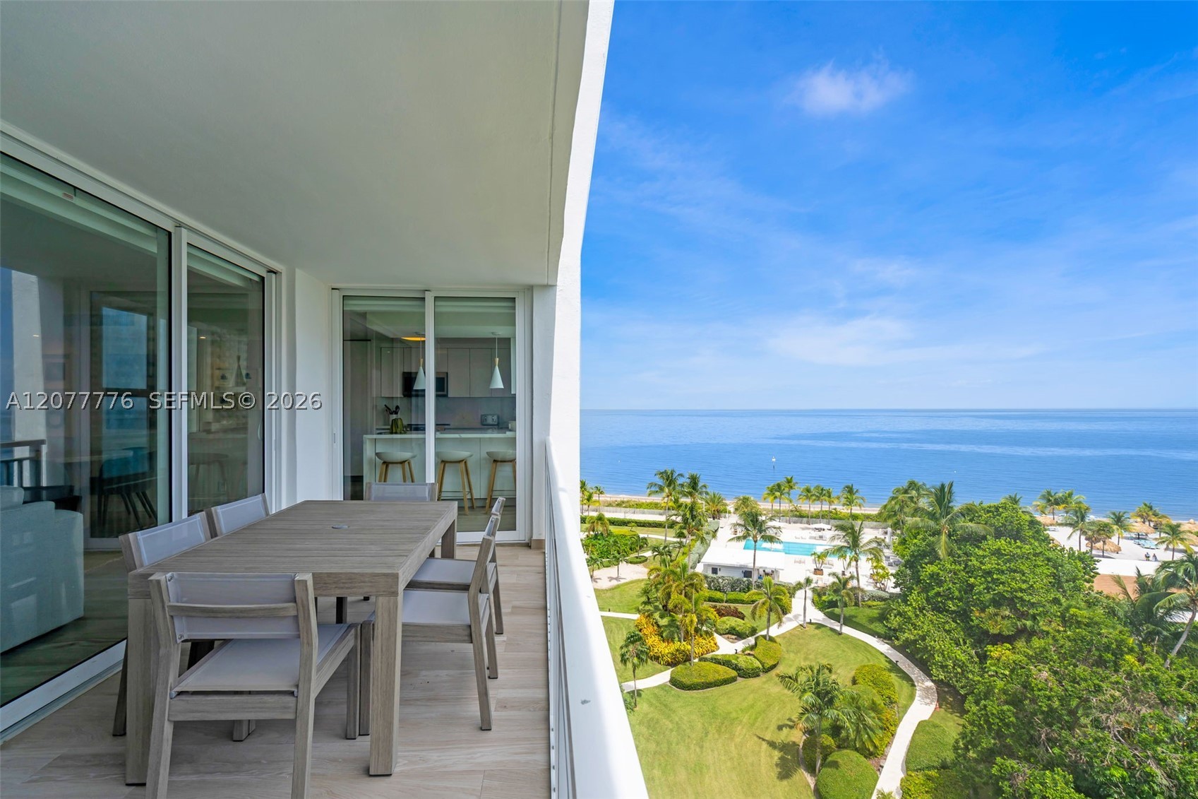 607 Ocean Dr 10K Property Photo 1