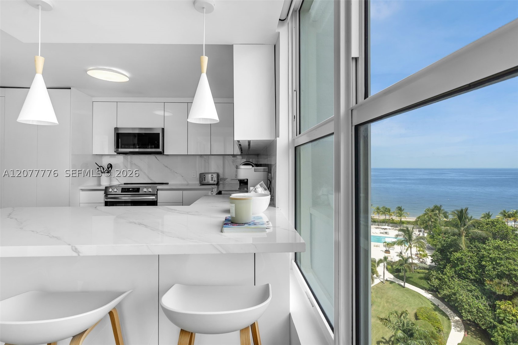 607 Ocean Dr 10k Property Photo 12