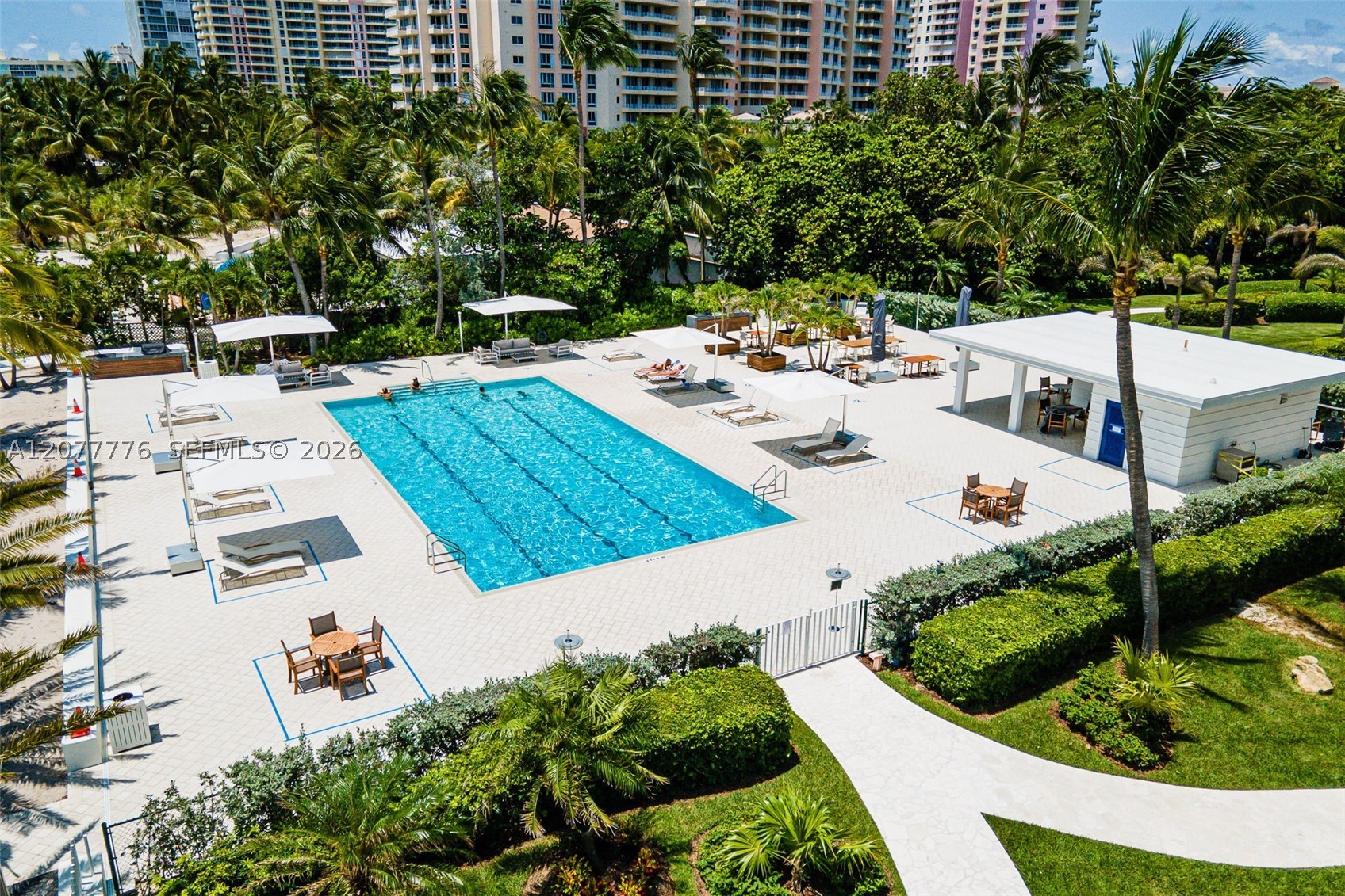 607 Ocean Dr 10k Property Photo 32