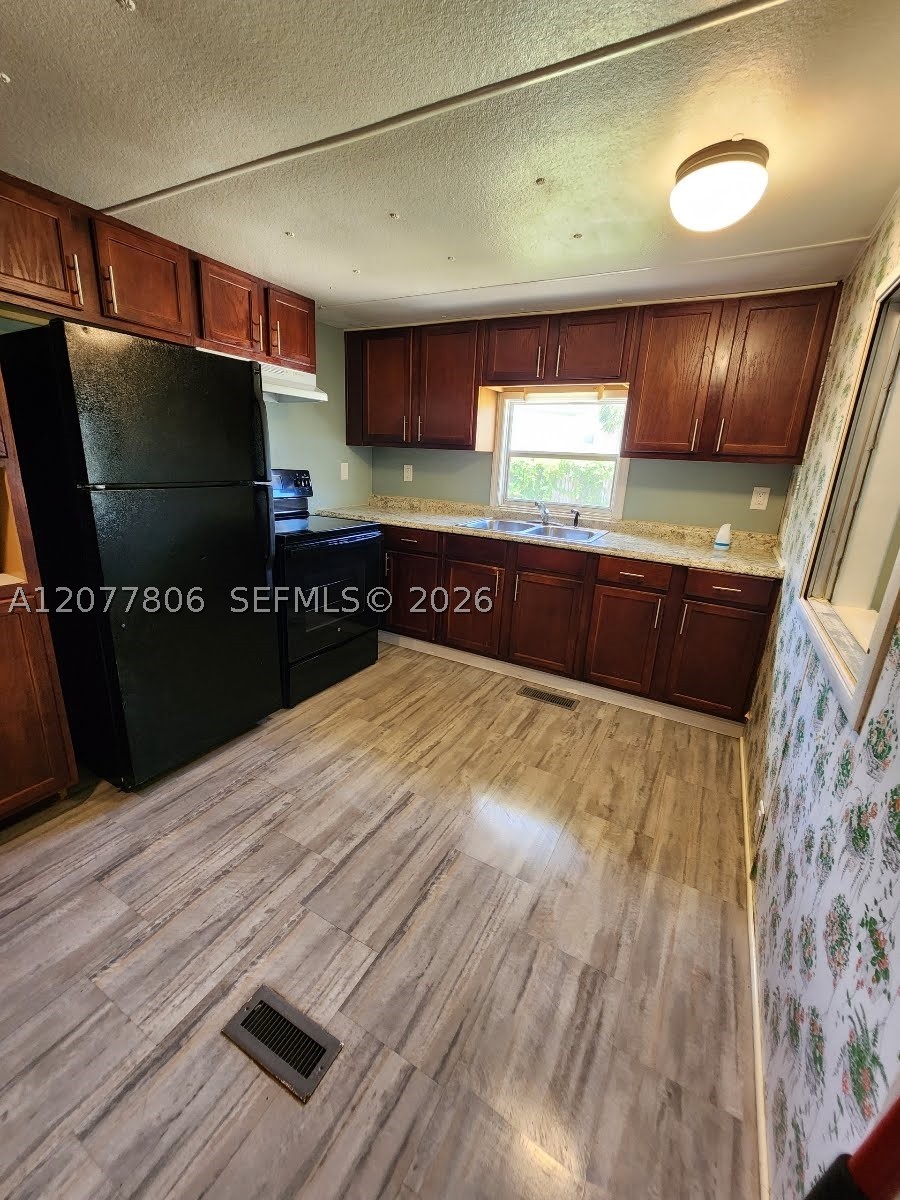 4248 Hibiscus Cir H Property Photo 4