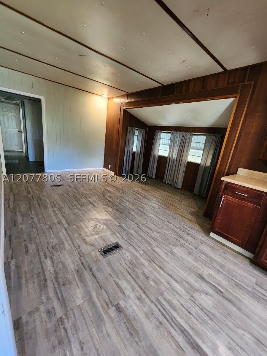 4248 Hibiscus Cir H Property Photo 9