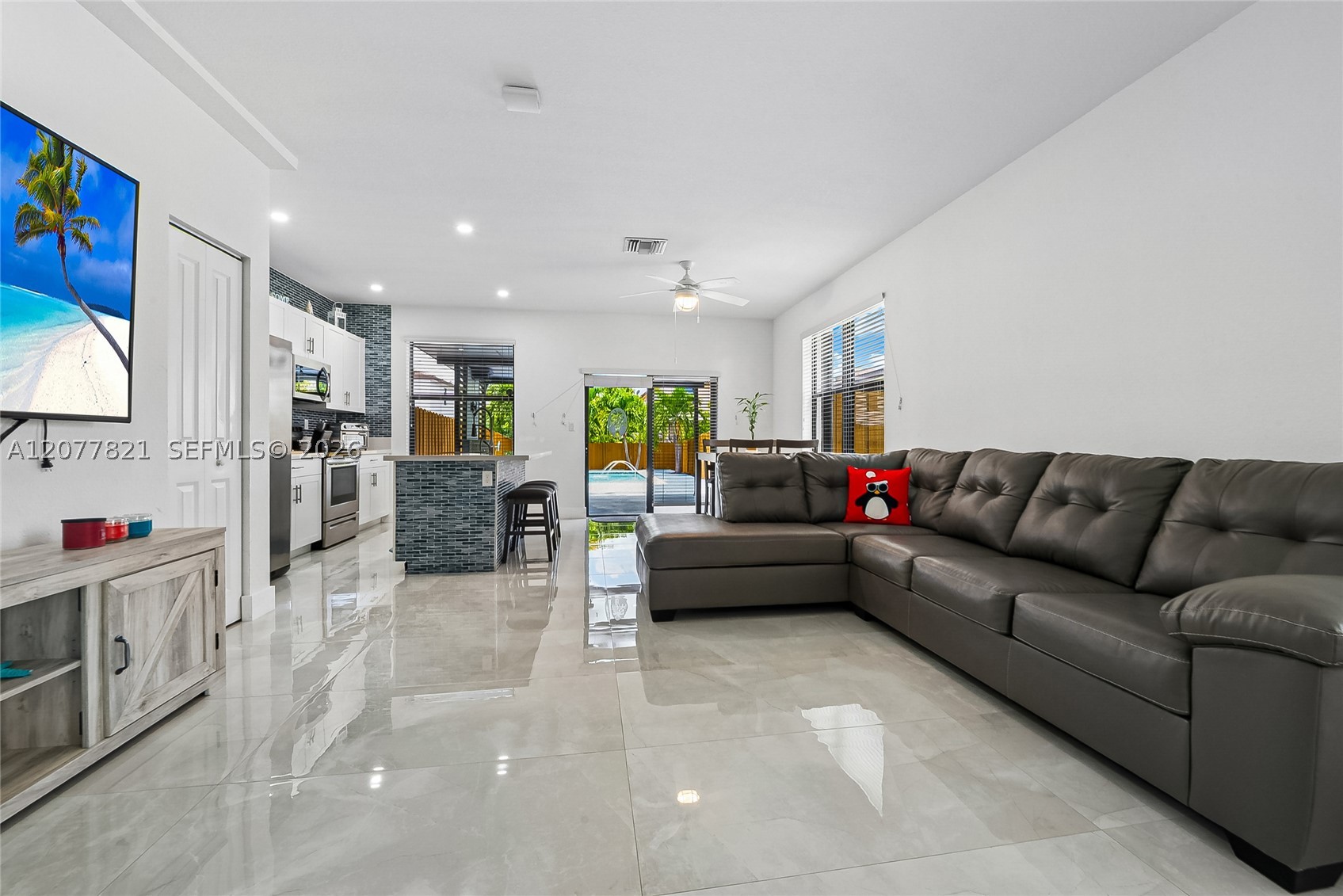 24980 Sw 107 Ct Property Photo 4