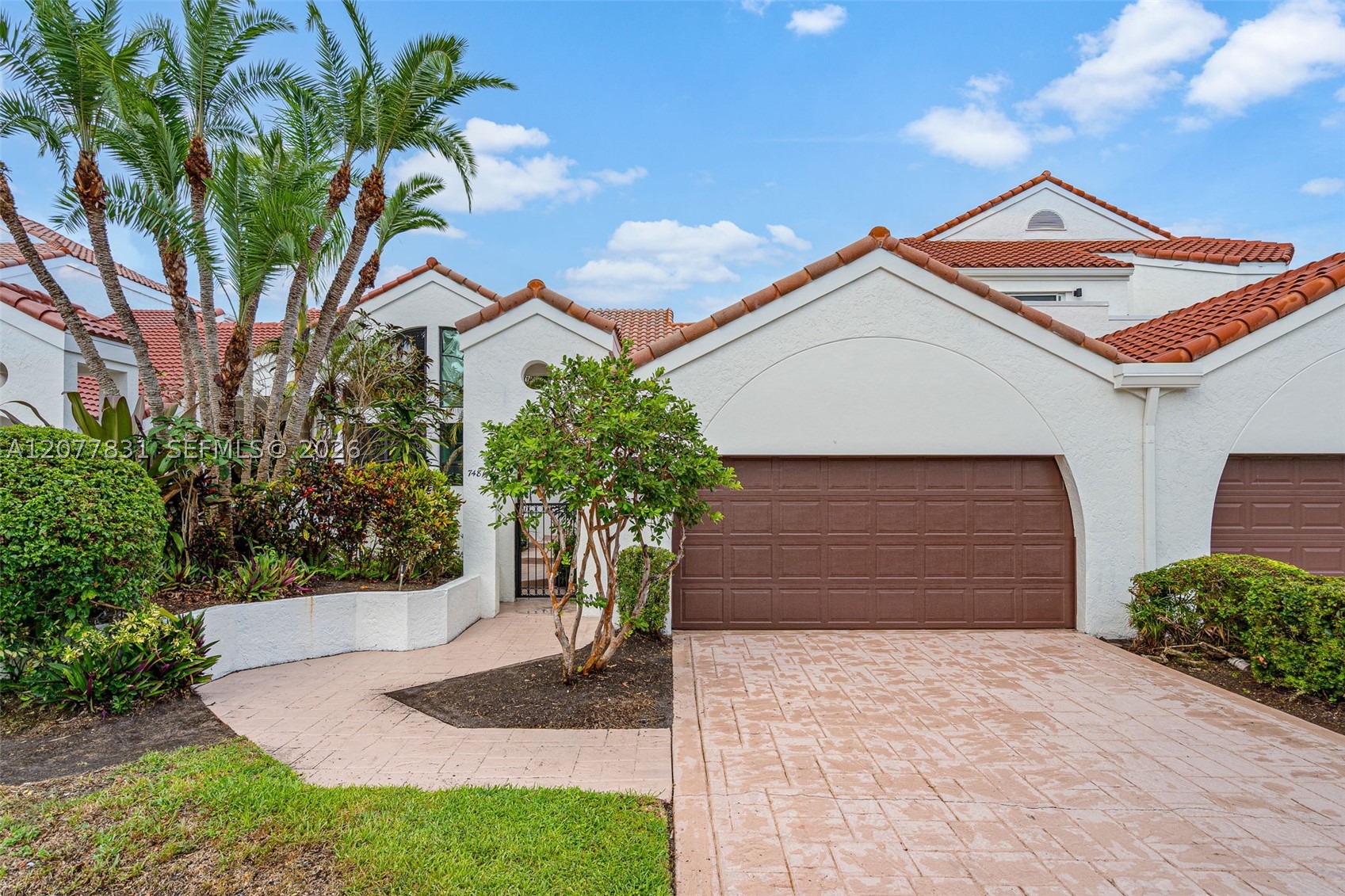 7481 Campo Florido Property Photo 1