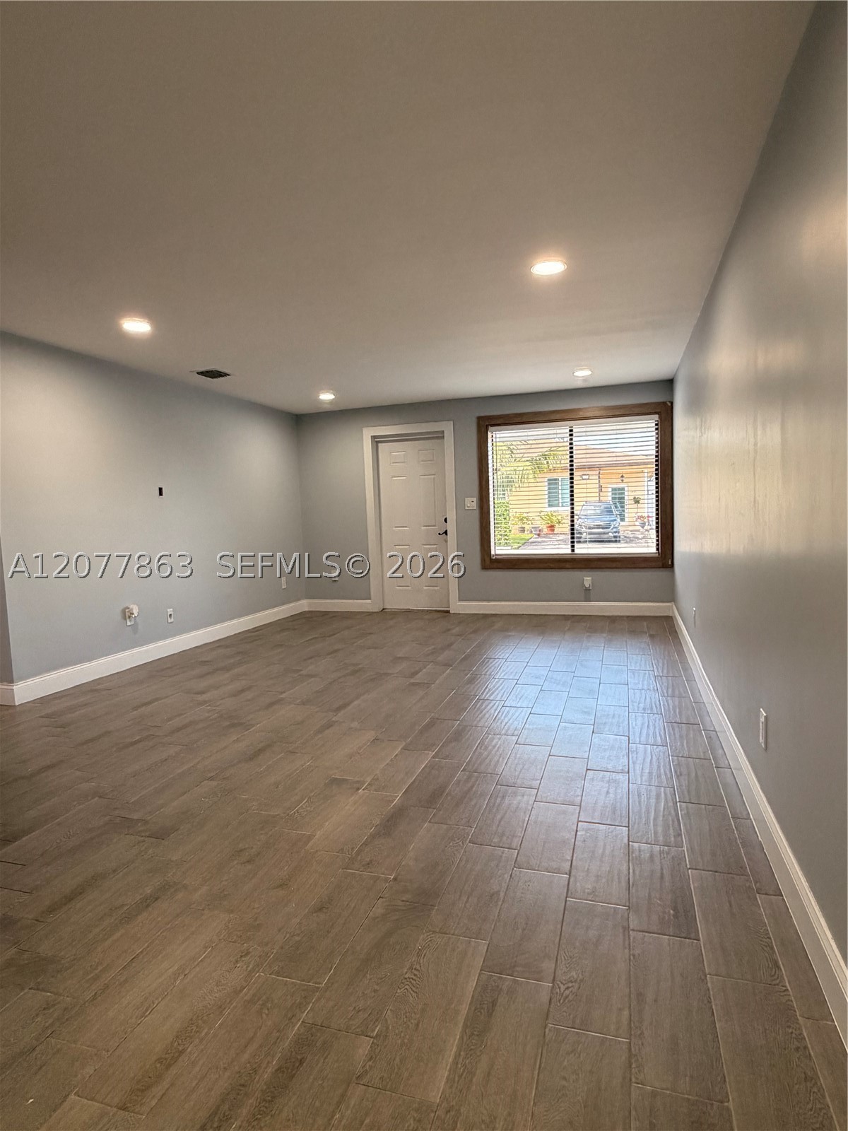 A12077863 Property Photo 2