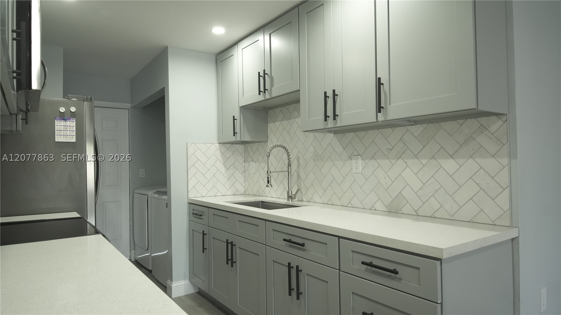 A12077863 Property Photo 10