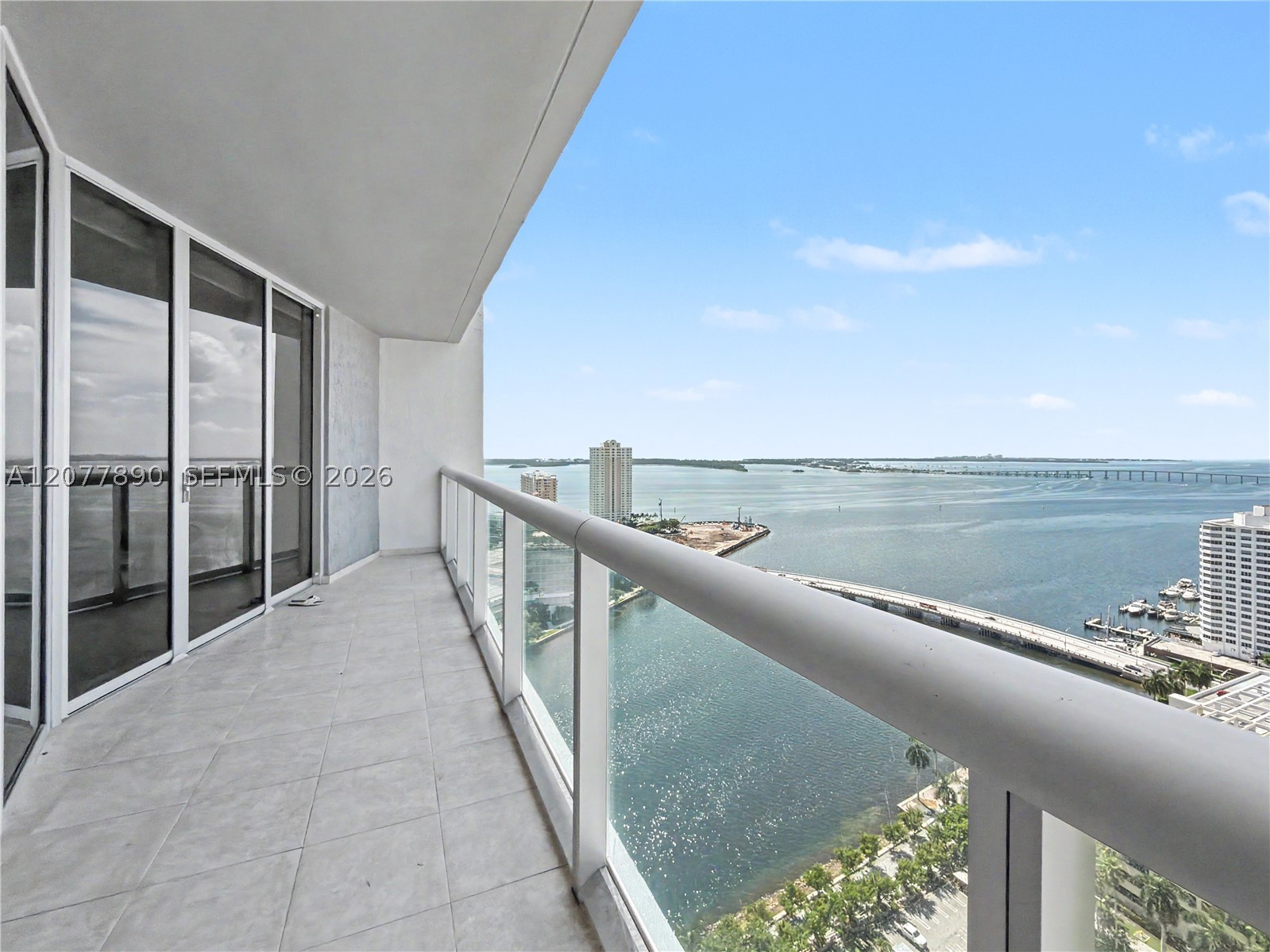 495 Brickell Ave 2707 Property Photo 20