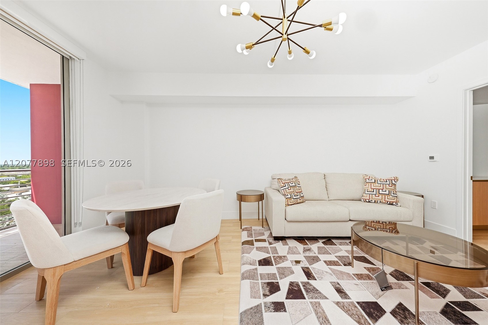 90 Ne 32 1016 Property Photo 6