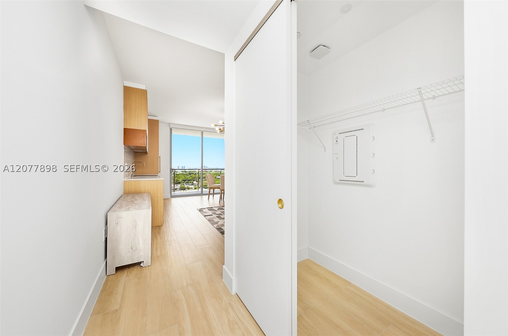 90 Ne 32 1016 Property Photo 13