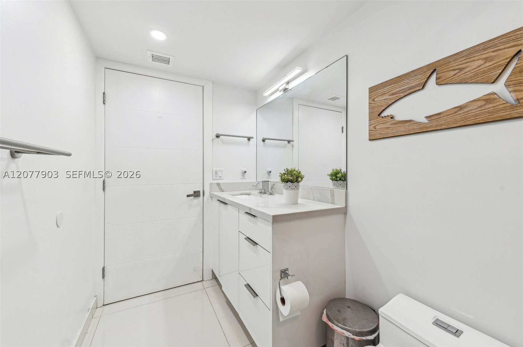 121 Crandon Blvd 251 Property Photo 24