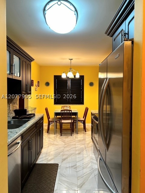 3800 Hillcrest Dr 412 Property Photo 5