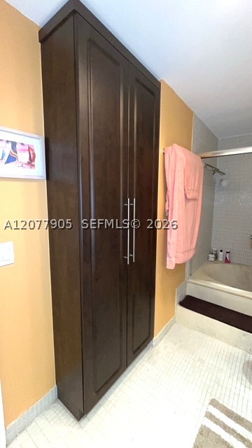3800 Hillcrest Dr 412 Property Photo 42