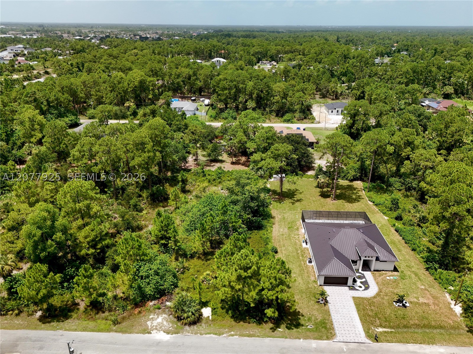 811 Edison Ave Property Photo 56