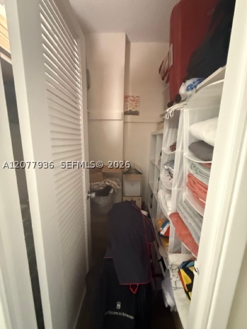 19390 Collins Ave 510 Property Photo 11