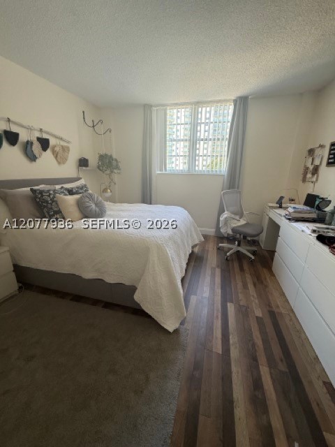 19390 Collins Ave 510 Property Photo 14