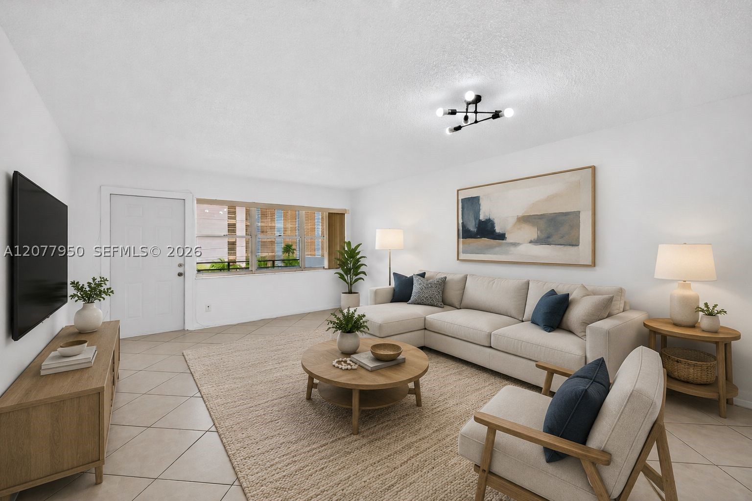 401 Golden Isles Dr 708 Property Photo 4