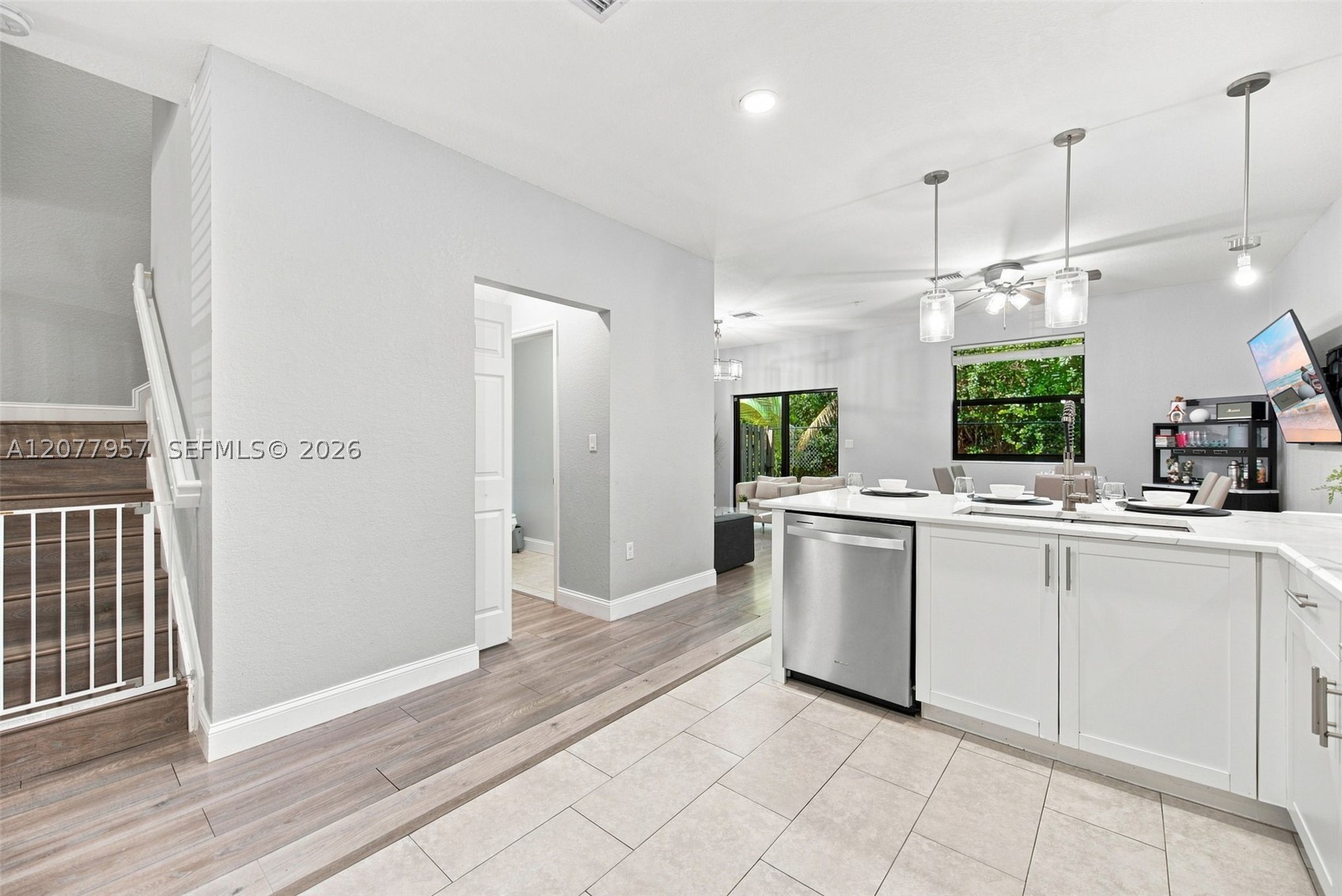 156 Sw 185th Way Property Photo 13