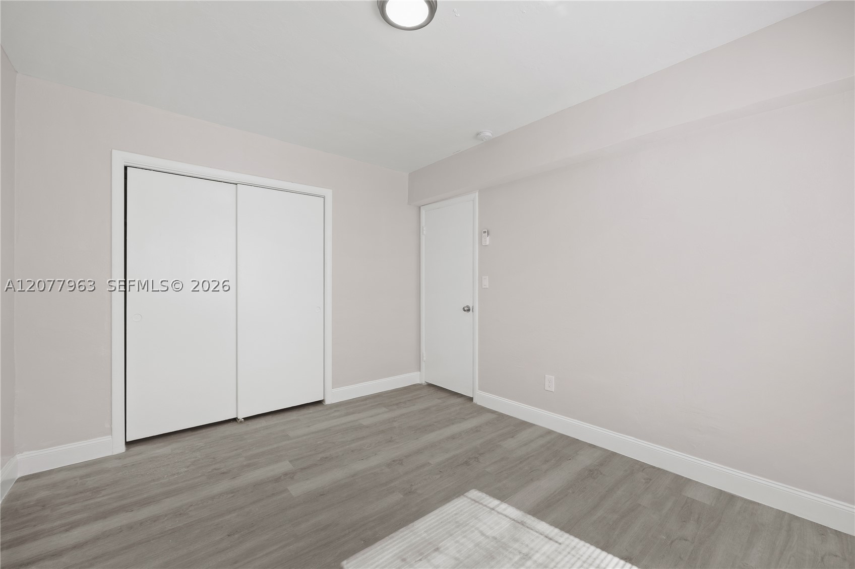 1979 N Glades Dr 1 Property Photo 14