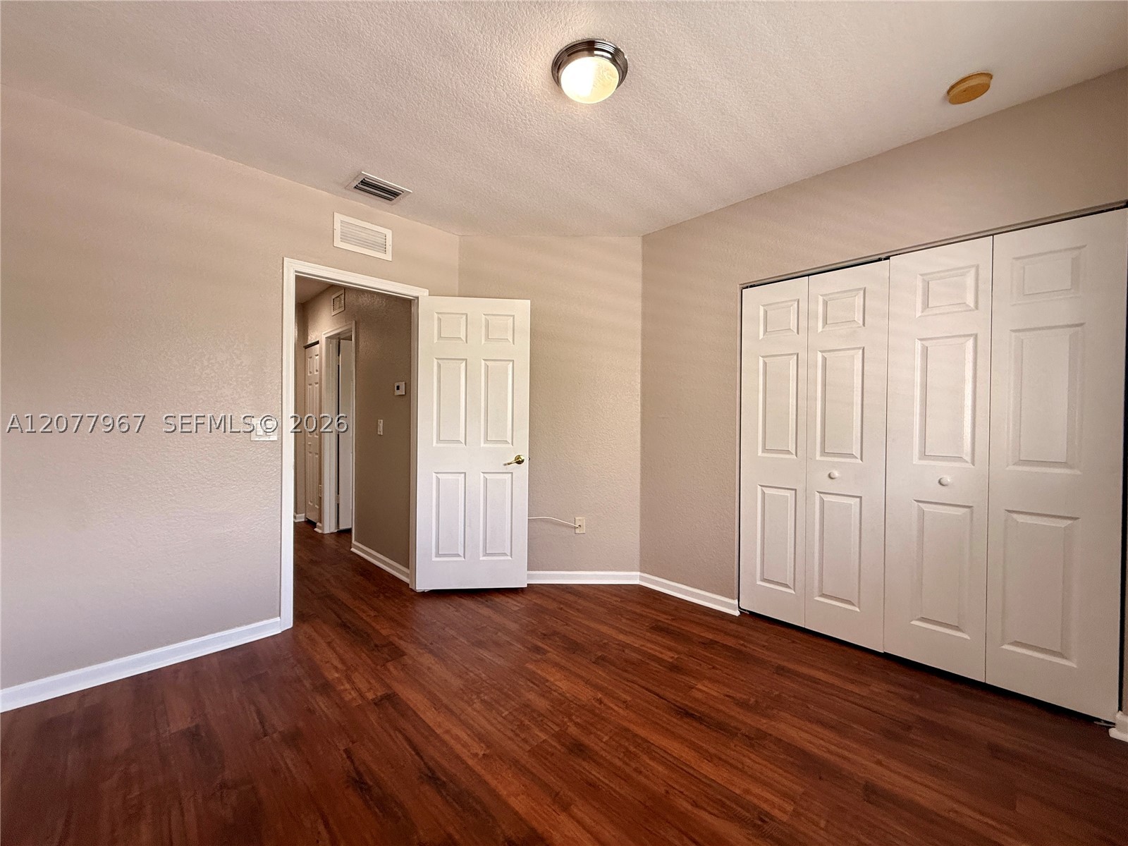 8219 Sw 27th St 102 Property Photo 13