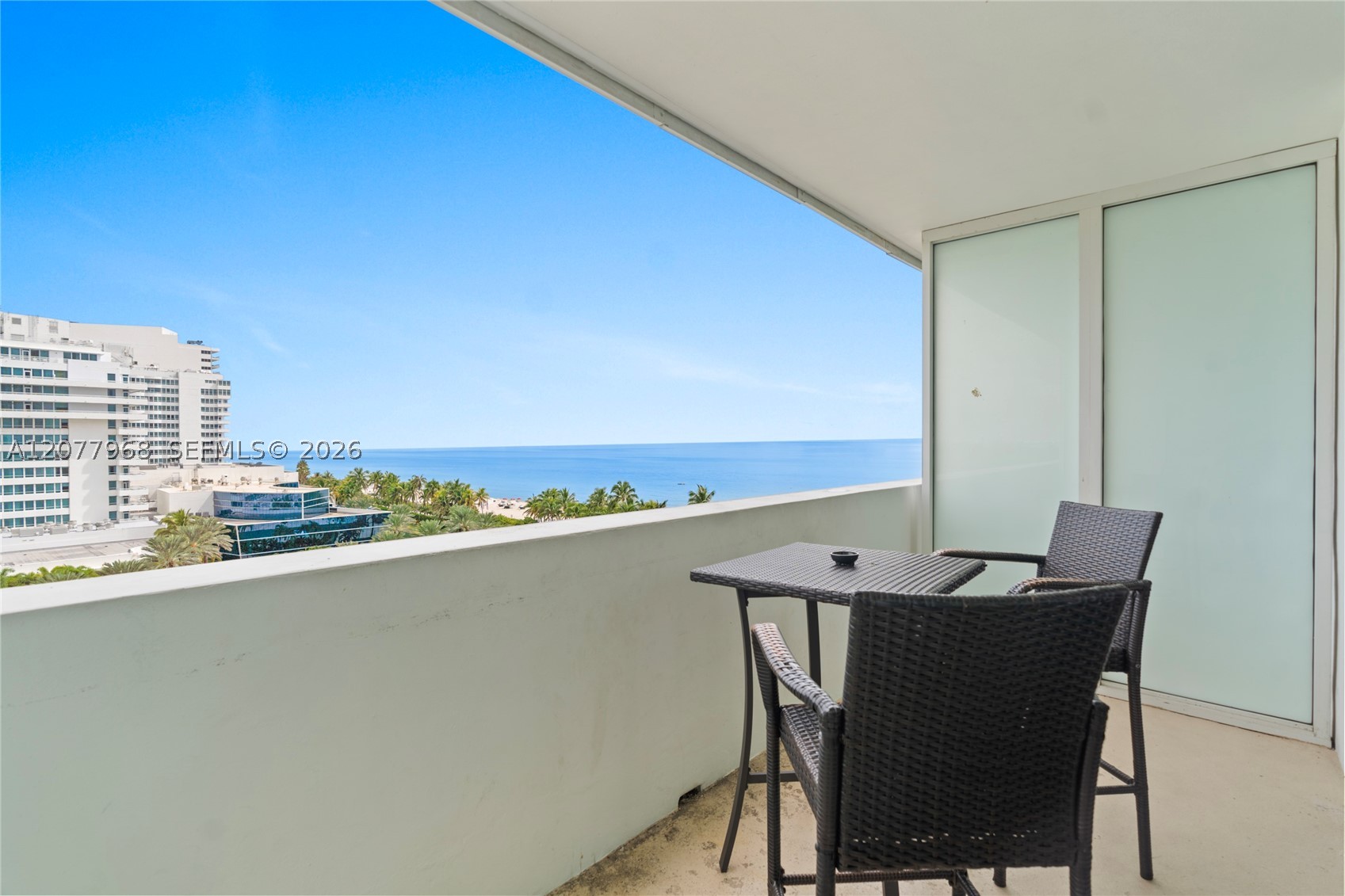 4391 Collins Ave 803 Property Photo 15