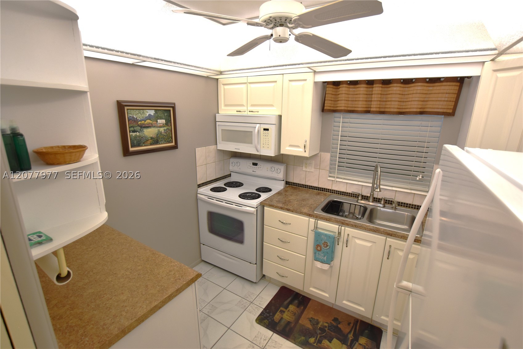 2971 Crosley Dr W F Property Photo 4