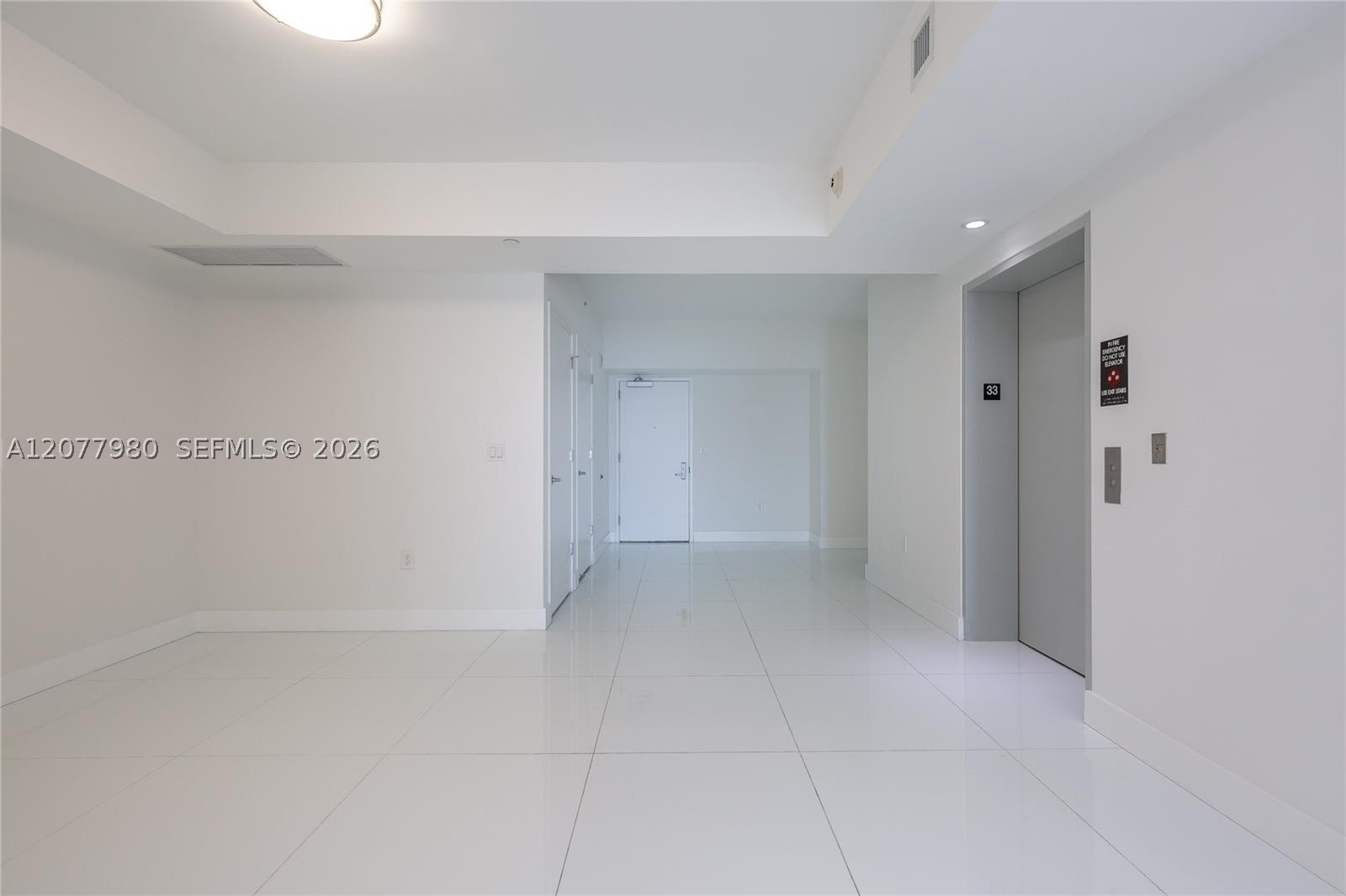1010 Brickell Ave 1402 Property Photo 8