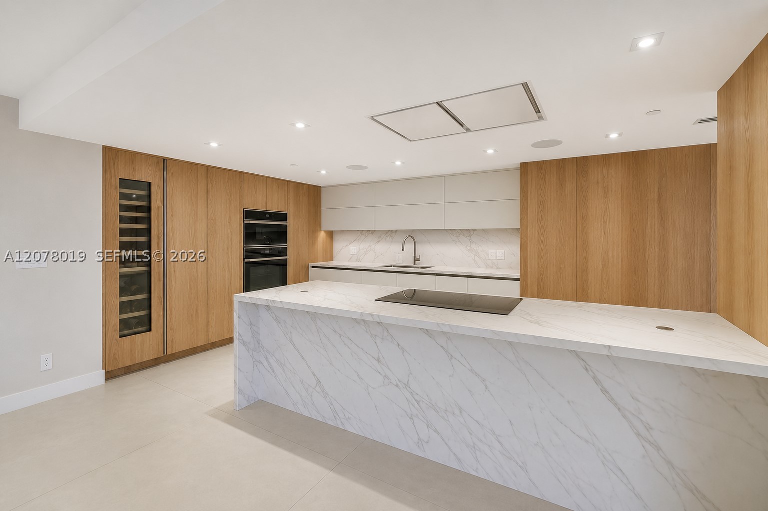 1581 Brickell Ave Ph106 Property Photo 6