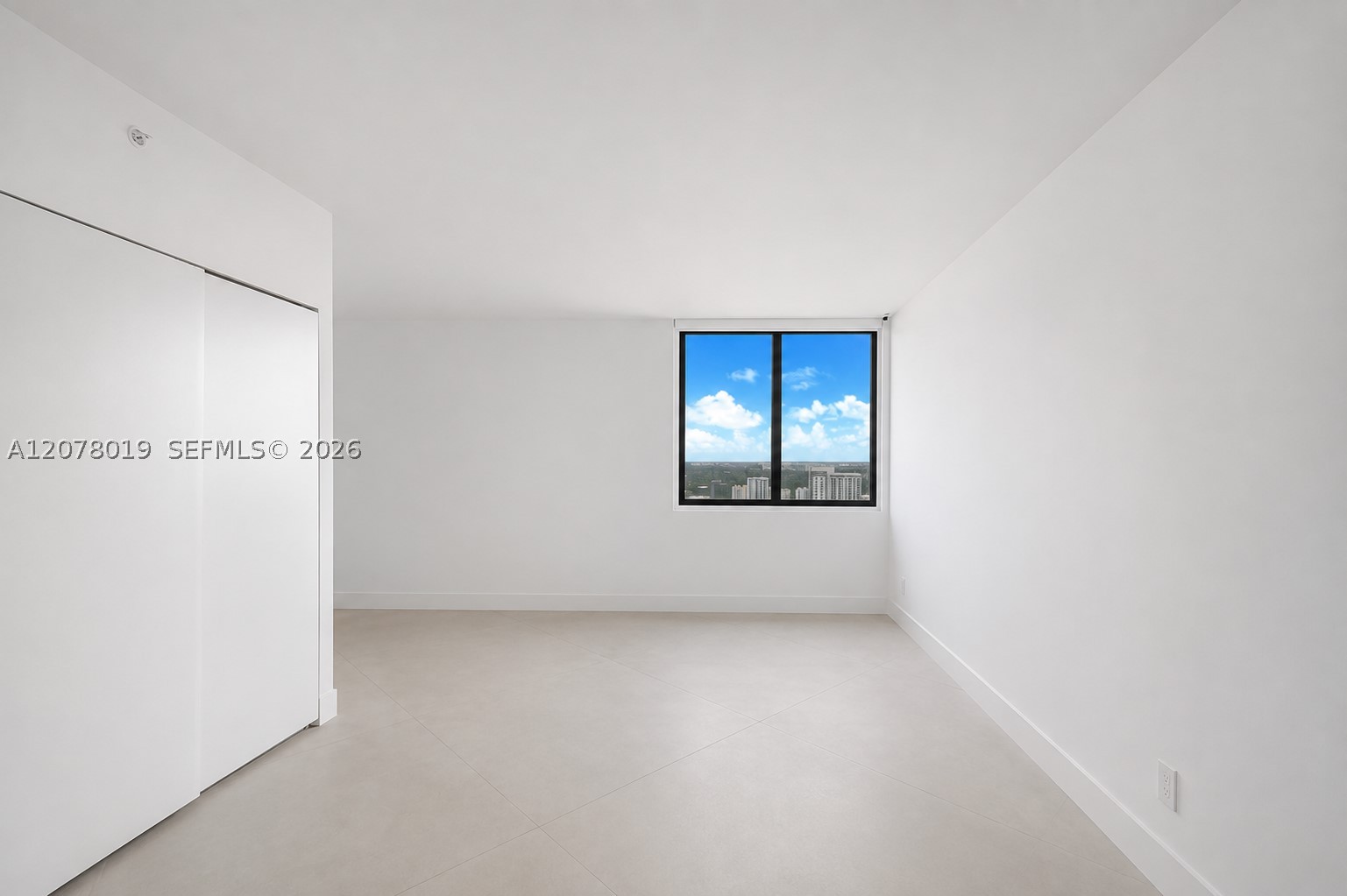1581 Brickell Ave Ph106 Property Photo 15