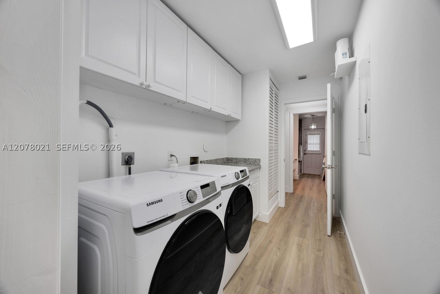 17107 N 84th Ct N Property Photo 35