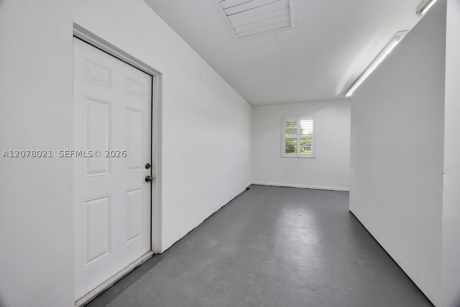 17107 N 84th Ct N Property Photo 37