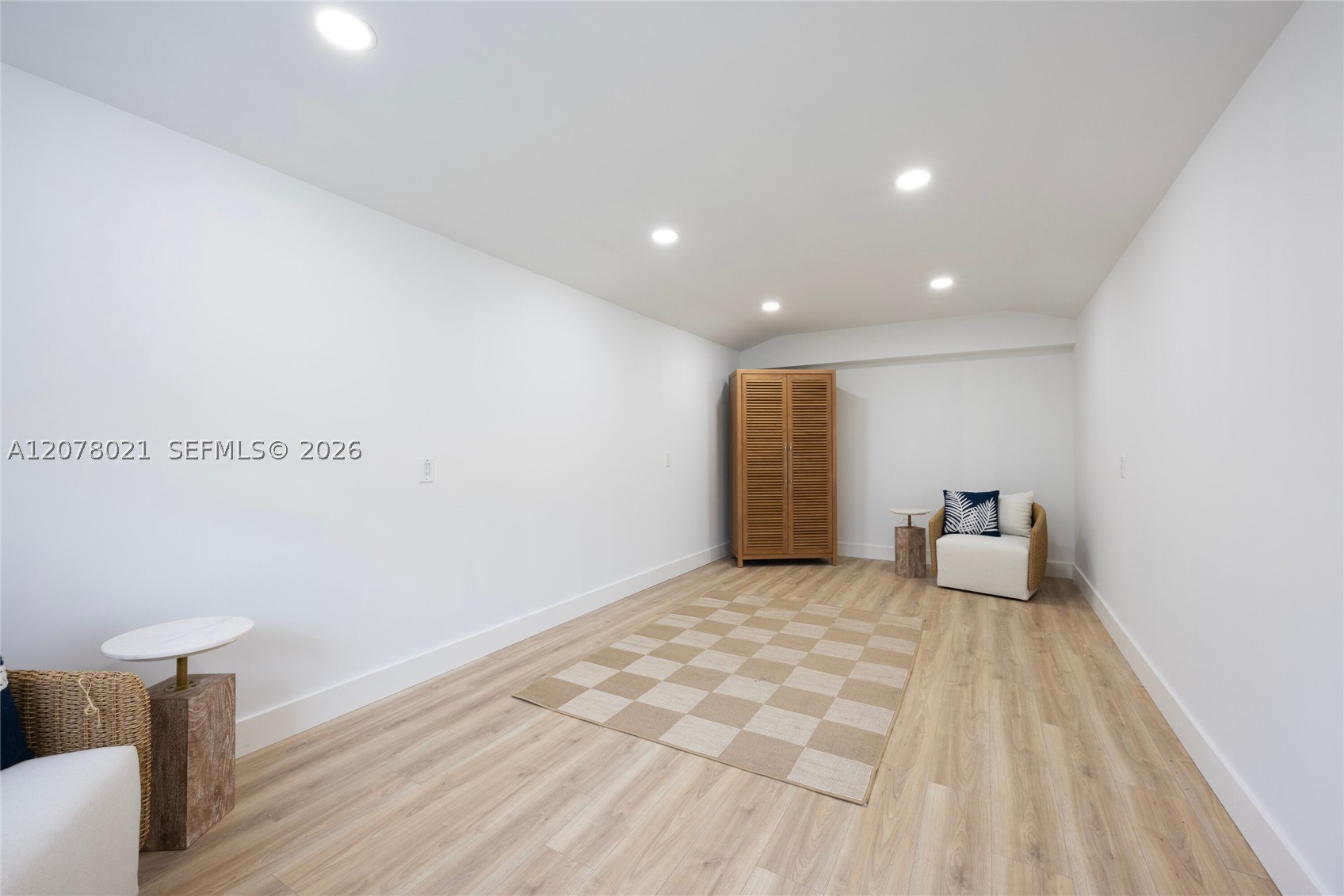 17107 N 84th Ct N Property Photo 56