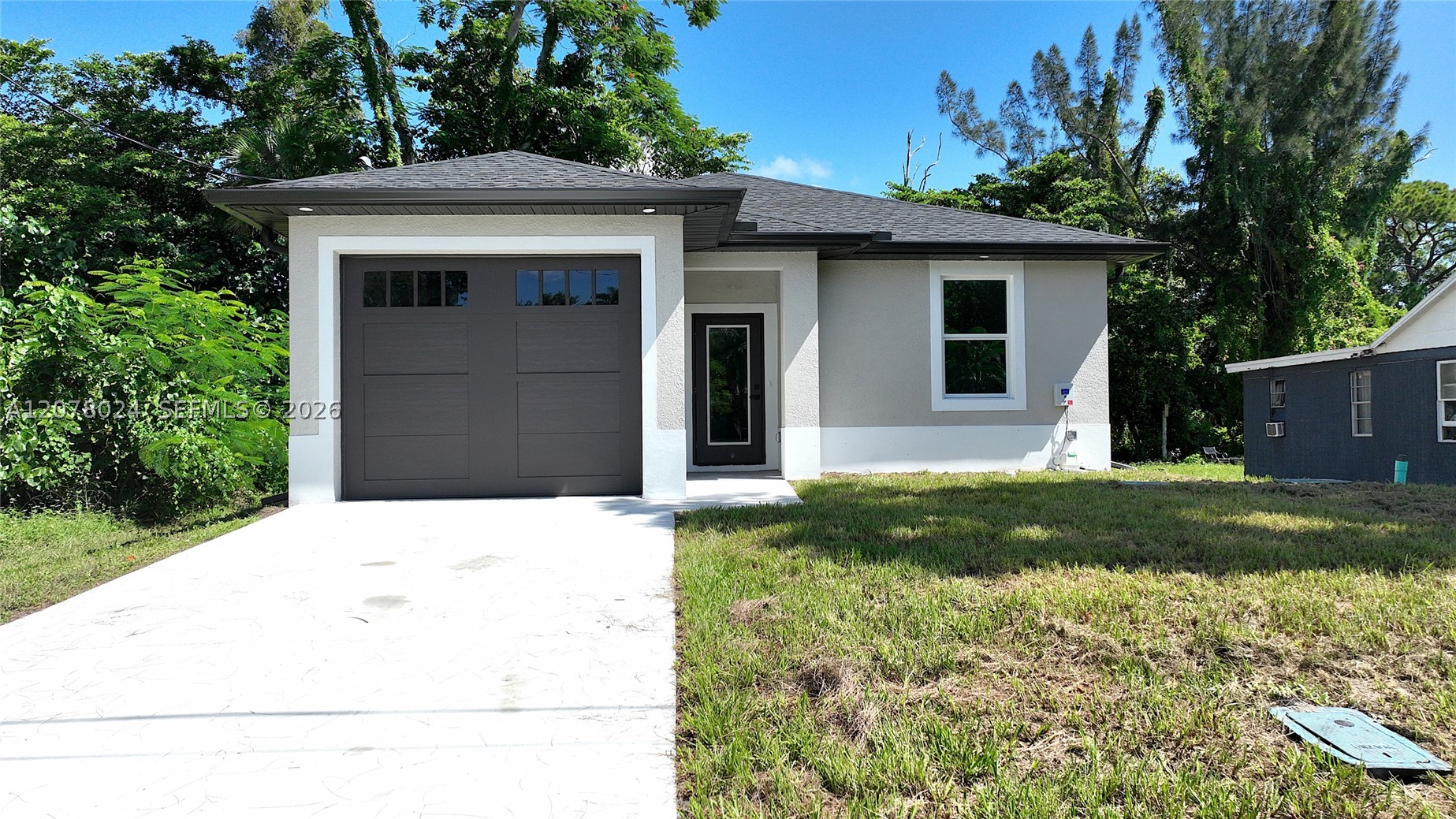 2323 Unity Ave.