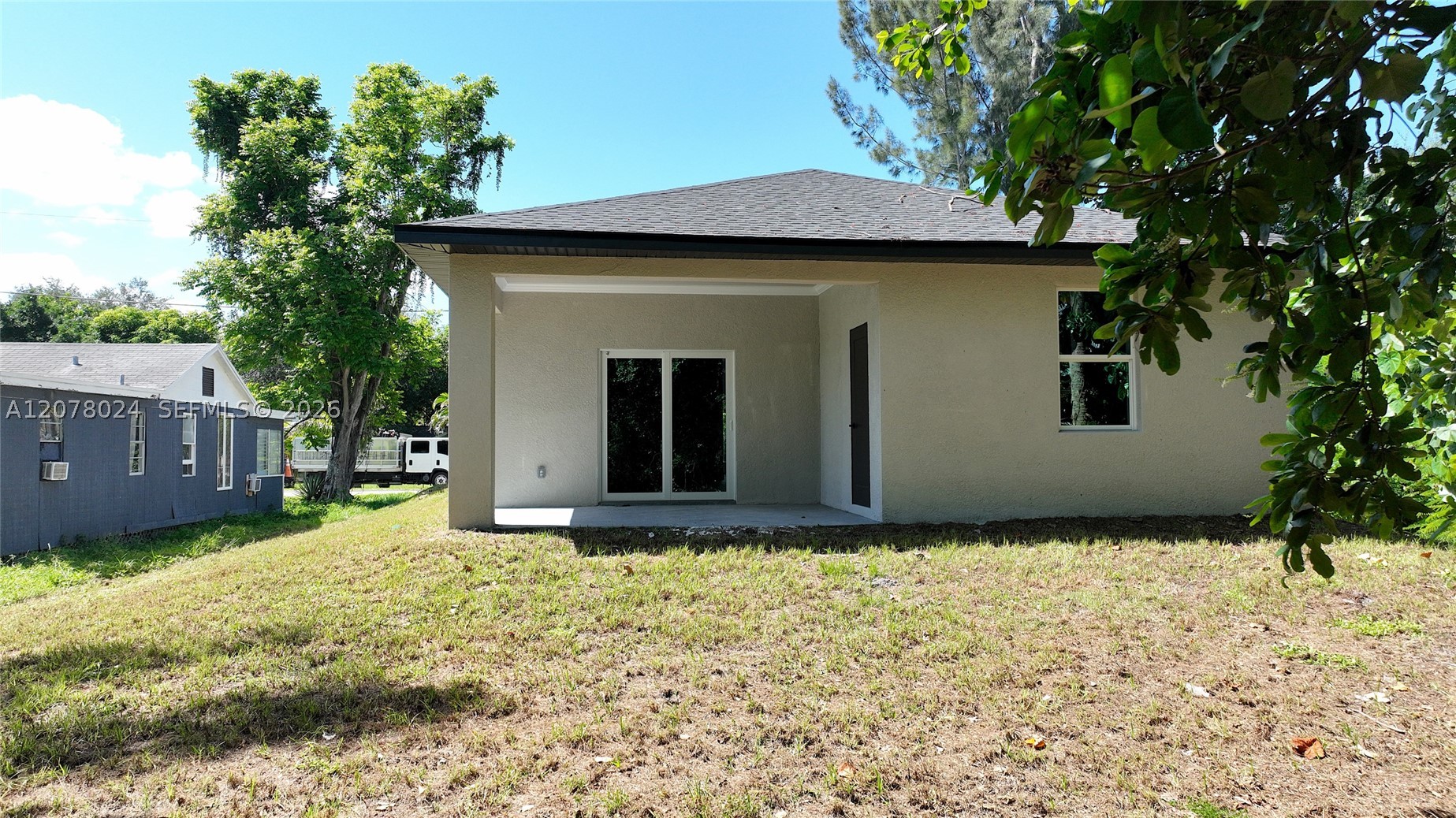 2323 Unity Ave. Property Photo 32