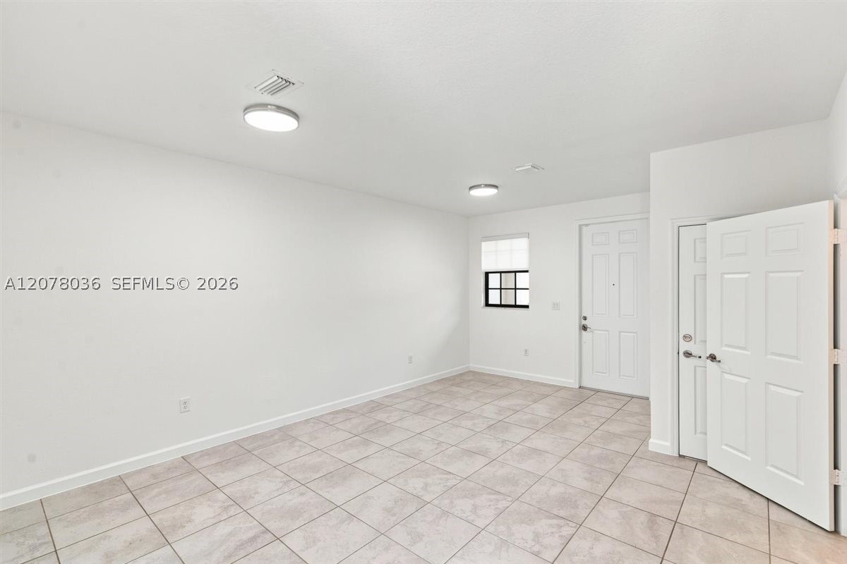 125 Se 34th Ter 125 Property Photo 5