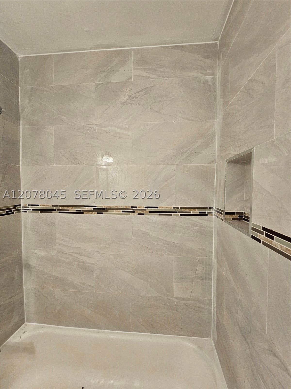 6580 W 27th Ct 58-24 Property Photo 4