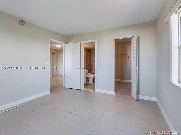 8240 Sw 210th St 319 Property Photo 8