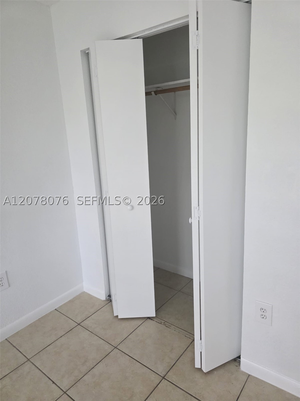 7737 Nw 9th Ave 7737 Property Photo 10